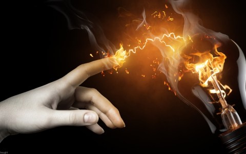 Advantages-Disadvantages-of-AC-power-and-DC-power